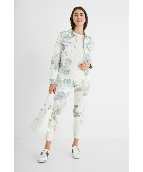 Desigual（デシグアル）の「デニムジャケット PALY（デニムジャケット・レディース・ホワイト・S/L/SS/3L/M/2L/4L）」の9枚目の写真