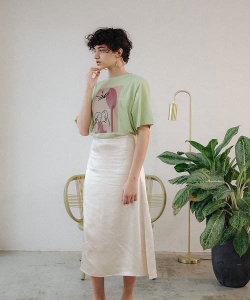 ACCL(エーシーシーエル)の「シルキーサテンマーメイドスカート(スカート・レディース・ピンク/オフホワイト/ブラック・SMALL/MEDIUM)」の8枚目の写真