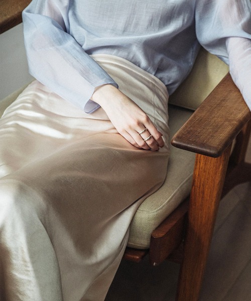 ACCL(エーシーシーエル)の「シルキーサテンマーメイドスカート(スカート・レディース・ピンク/オフホワイト/ブラック・SMALL/MEDIUM)」の12枚目の写真