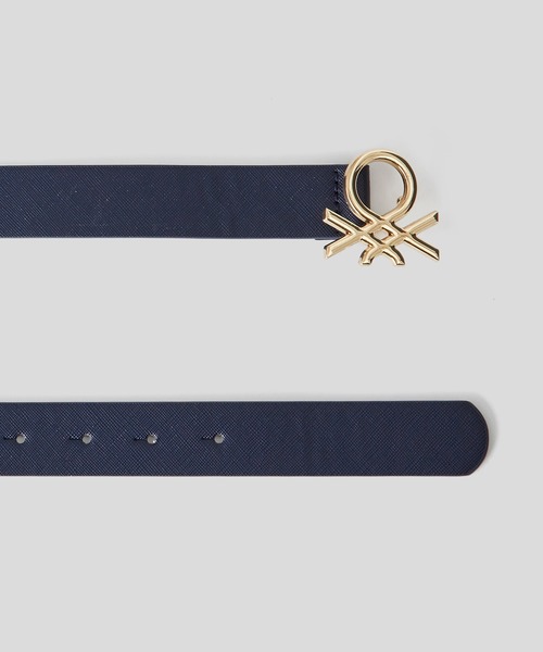 BENETTON (UNITED COLORS OF BENETTON)（ベネトンユナイテッドカラーズオブベネトン）の「フェイクレザーループロゴベルト（男女兼用）（ベルト・レディース・イエロー/ブルー/ブラック・SMALL/LARGE/MEDIUM/X-SMALL）」の5枚目の写真