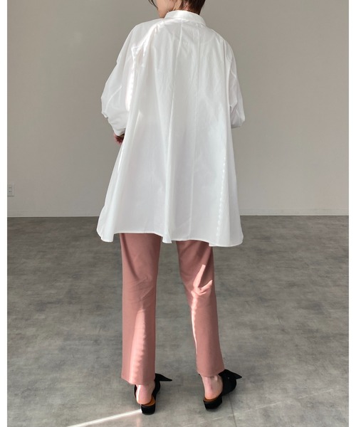 She's Closet（シーズクローゼット）の「Aラインフレアロングチュニックシャツ（チュニック・レディース・ホワイト/ブラック/カーキ/ライトベージュ・FREE）」の18枚目の写真