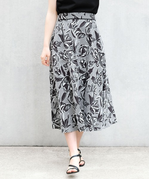 STRAWBERRY-FIELDS（ストロベリーフィールズ）の「エレン スカート