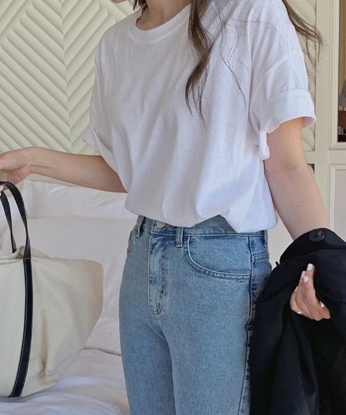 HOTPING（ホッピン）の「HOTPING オーバーフィットスリットTシャツ（Tシャツ/カットソー・レディース・ホワイト/ブラック/オートミール・FREE）」の21枚目の写真