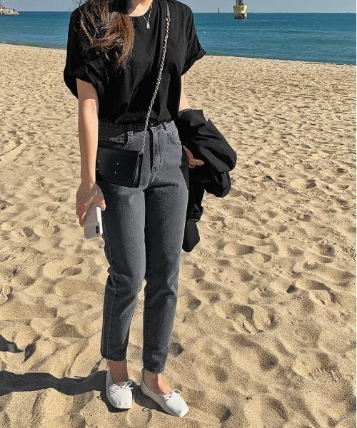 HOTPING（ホッピン）の「HOTPING オーバーフィットスリットTシャツ（Tシャツ/カットソー・レディース・ホワイト/ブラック/オートミール・FREE）」の18枚目の写真