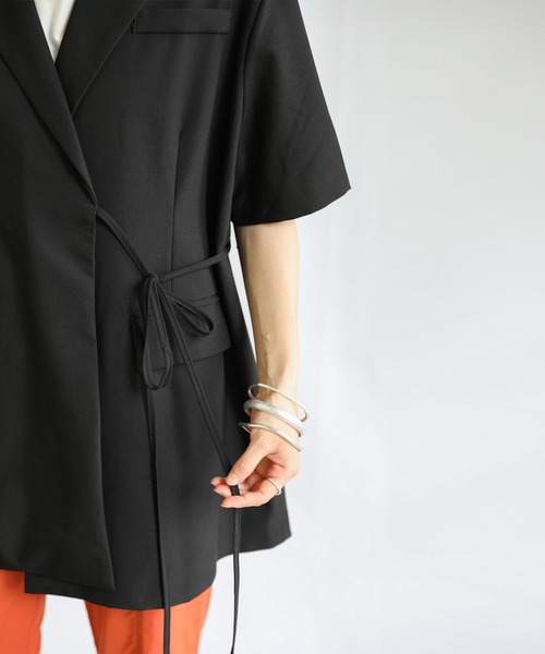 select MOCA(セレクトモカ)の「2021 SS カシュクールテーラードジャケット(テーラードジャケット・レディース・ホワイト/ブラック/ダークラベンダー・FREE)」の19枚目の写真