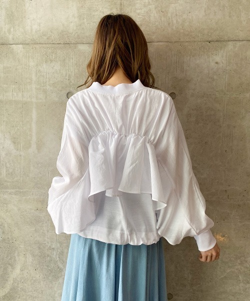 Desert　Rose（デザートローズ）の「【DOS DIOSAS/ドスディオサス】バックフリルジャケット（ブルゾン・レディース・ホワイト/ブラック/ピンク/ミント/マスタード/ベージュ・FREE）」の2枚目の写真