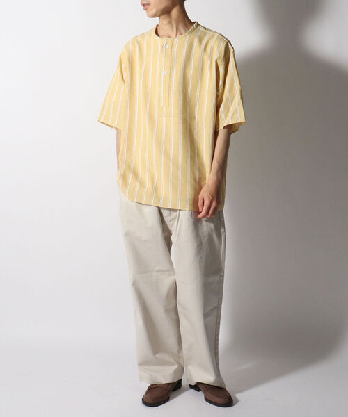 GLOSTER（グロスター）の「ミリタリースリーピングシャツ ヘンリーネックTシャツ（Tシャツ/カットソー・メンズ・ブラック系その他3/キナリ/イエロー系その他3・MEDIUM/LARGE）」の17枚目の写真