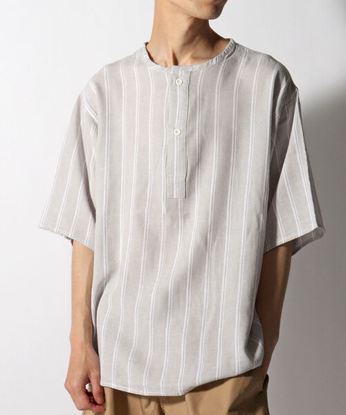 GLOSTER（グロスター）の「ミリタリースリーピングシャツ ヘンリーネックTシャツ（Tシャツ/カットソー・メンズ・ブラック系その他3/キナリ/イエロー系その他3・MEDIUM/LARGE）」の18枚目の写真