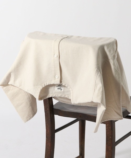 GLOSTER（グロスター）の「ミリタリースリーピングシャツ ヘンリーネックTシャツ（Tシャツ/カットソー・メンズ・ブラック系その他3/キナリ/イエロー系その他3・MEDIUM/LARGE）」の2枚目の写真