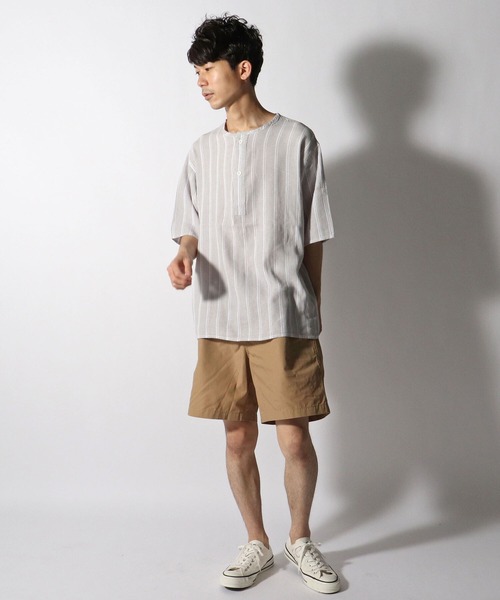 GLOSTER（グロスター）の「ミリタリースリーピングシャツ ヘンリーネックTシャツ（Tシャツ/カットソー・メンズ・ブラック系その他3/キナリ/イエロー系その他3・MEDIUM/LARGE）」の14枚目の写真