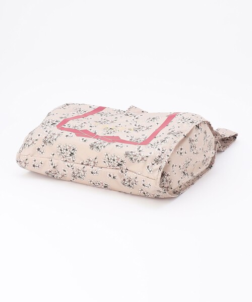 TOCCA(トッカ)の「FLOWERY WAY ECOBAG エコバッグ(エコバッグ/サブバッグ・レディース・ブラック系/ライトグレー系/ベージュ系・F)」の6枚目の写真