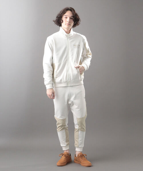 AVIREX（アヴィレックス）の「【AVIREX FLYER'S】トラック ジャケット/TRACK JACKET/AF/アヴィレックス/AVIREX（ジャージ・メンズ・ブラック/オフホワイト/オリーブ/ブラック系その他・MEDIUM/LARGE/X-LARGE/XX-LARGE）」の8枚目の写真