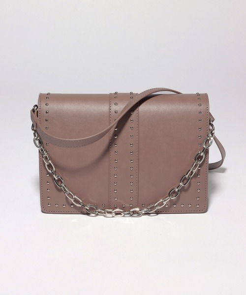 PAGEBOY(ページボーイ)の「チェーンスタッズショルダー(ショルダーバッグ・レディース・ブラック/ブラウン系その他・FREE)」の1枚目の写真