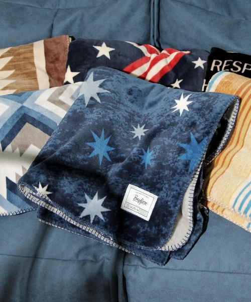 BAYFLOW（ベイフロー）の「BFフリースブランケット 21AW（ブランケット・レディース・ネイビー/ブラウン/オレンジ/ブルー/ダークブルー/チャコール・FREE）」の5枚目の写真