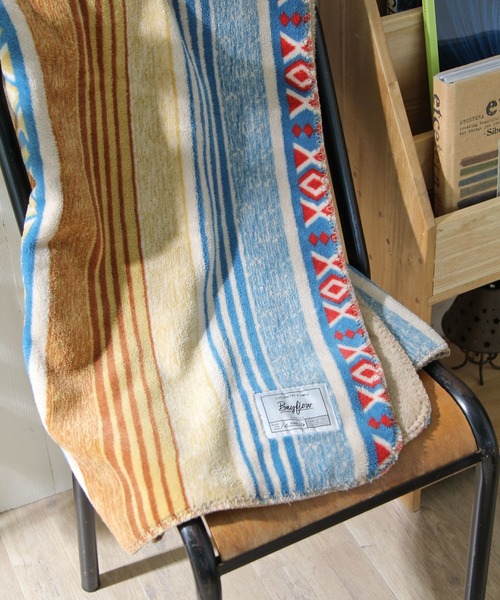 BAYFLOW（ベイフロー）の「BFフリースブランケット 21AW（ブランケット・レディース・ネイビー/ブラウン/オレンジ/ブルー/ダークブルー/チャコール・FREE）」の6枚目の写真