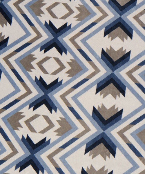 BAYFLOW（ベイフロー）の「BFフリースブランケット 21AW（ブランケット・レディース・ネイビー/ブラウン/オレンジ/ブルー/ダークブルー/チャコール・FREE）」の22枚目の写真