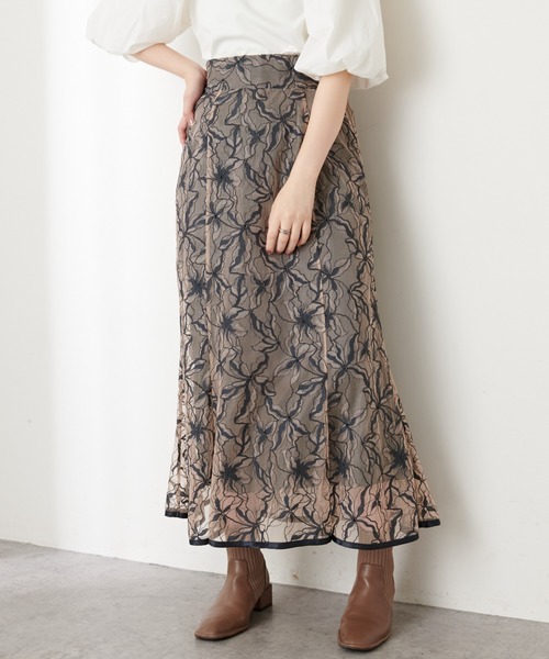 natural couture（ナチュラルクチュール）の「長さ変えられるパイピングレーススカート（スカート・レディース・ネイビー/ブルー/モカ・FREE）」の15枚目の写真