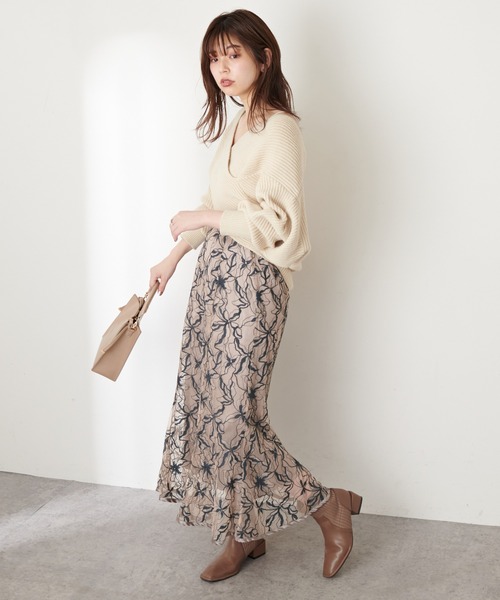 natural couture（ナチュラルクチュール）の「長さ変えられるパイピングレーススカート（スカート・レディース・ネイビー/ブルー/モカ・FREE）」の14枚目の写真