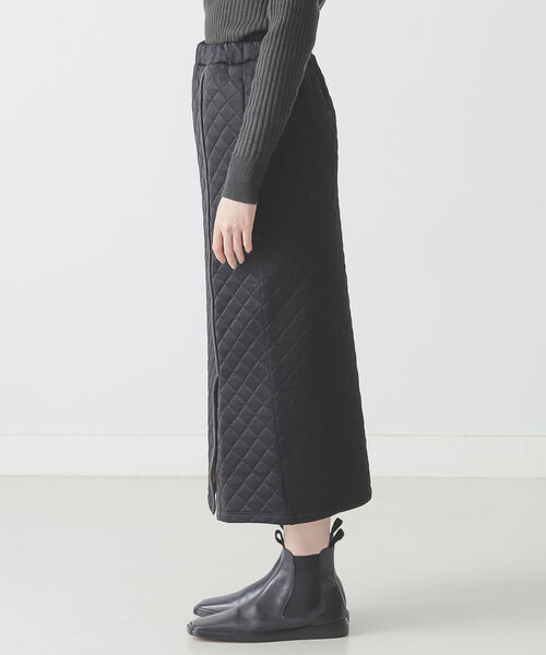 BEAMS LIGHTS(ビームスライツ)の「BEAMS LIGHTS / キルティング ストレート スカート(スカート・レディース・ブラック/オリーブ・38/36)」の10枚目の写真