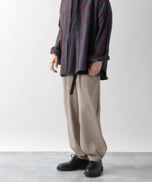 RAGEBLUE(レイジブルー)の「TRストレッチ/3WAYカフスワイドイージーパンツ/956095(スラックス・メンズ・ブラック/ベージュ・MEDIUM/LARGE)」の15枚目の写真