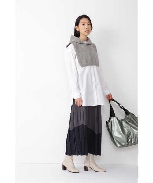 human woman（ヒューマンウーマン）の「◆ニットハーフフード（ネックウォーマー/スヌード・レディース・グレー/ホワイト系その他・ﾌﾘ-）」の7枚目の写真