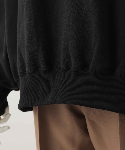 MILKFED.（ミルクフェド）の「WAVE LOGO SWEAT TOP（スウェット・レディース・オフホワイト/ブラック/ブルー・ONE SIZE）」の9枚目の写真