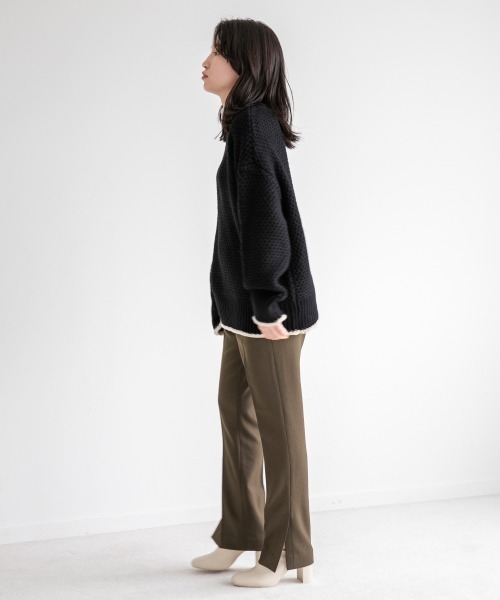 LOWRYS FARM(ローリーズファーム)の「バイカラーカノコハイネックLS 238373(ニット/セーター・レディース・ブラック/ブルー/ベージュ/ホワイト・FREE)」の5枚目の写真