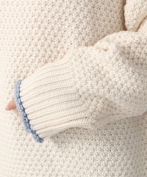 LOWRYS FARM(ローリーズファーム)の「バイカラーカノコハイネックLS 238373(ニット/セーター・レディース・ブラック/ブルー/ベージュ/ホワイト・FREE)」の21枚目の写真