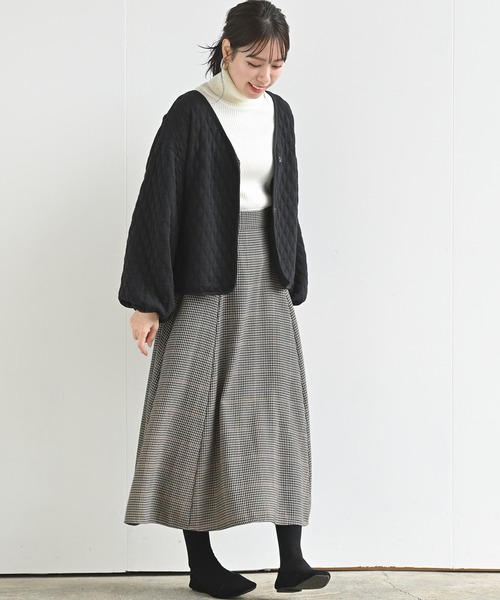 rps(アールピーエス)の「ふくれジャガードブルゾン(ブルゾン・レディース・ブラック/ライトベージュ・M)」の3枚目の写真