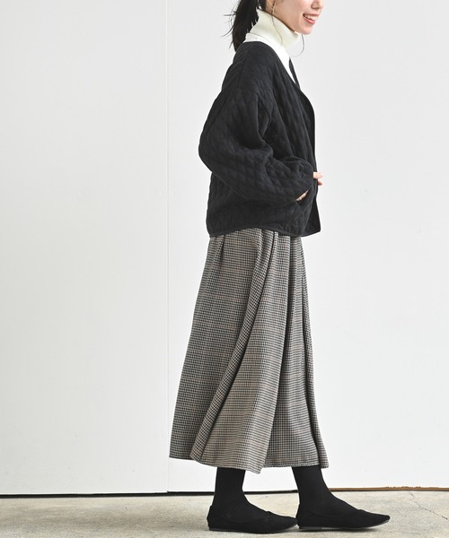 rps(アールピーエス)の「ふくれジャガードブルゾン(ブルゾン・レディース・ブラック/ライトベージュ・M)」の6枚目の写真