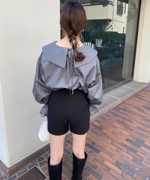 one after another NICE CLAUP（ワンアフターアナザーナイスクラップ）の「着まわし力抜群！トレンドのさんかくビックカラ―ブラウス（シャツ/ブラウス・レディース・オフホワイト/ブラック/杢グレー・FREE）」の6枚目の写真