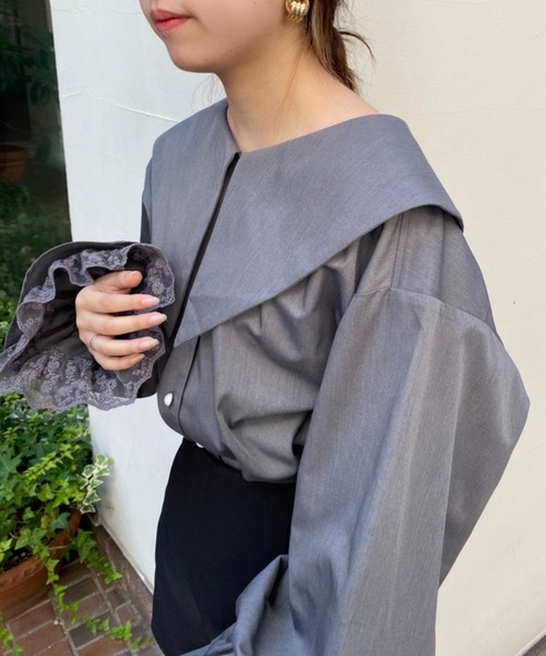 one after another NICE CLAUP（ワンアフターアナザーナイスクラップ）の「着まわし力抜群！トレンドのさんかくビックカラ―ブラウス（シャツ/ブラウス・レディース・オフホワイト/ブラック/杢グレー・FREE）」の5枚目の写真