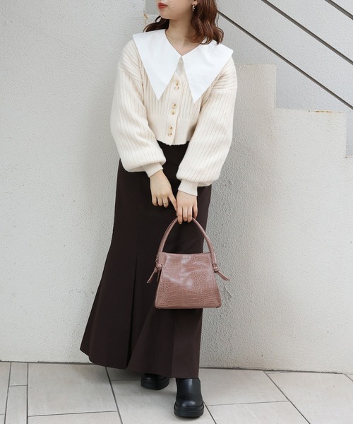 one after another NICE CLAUP（ワンアフターアナザーナイスクラップ）の「着まわし力抜群！トレンドのさんかくビックカラ―ブラウス（シャツ/ブラウス・レディース・オフホワイト/ブラック/杢グレー・FREE）」の13枚目の写真