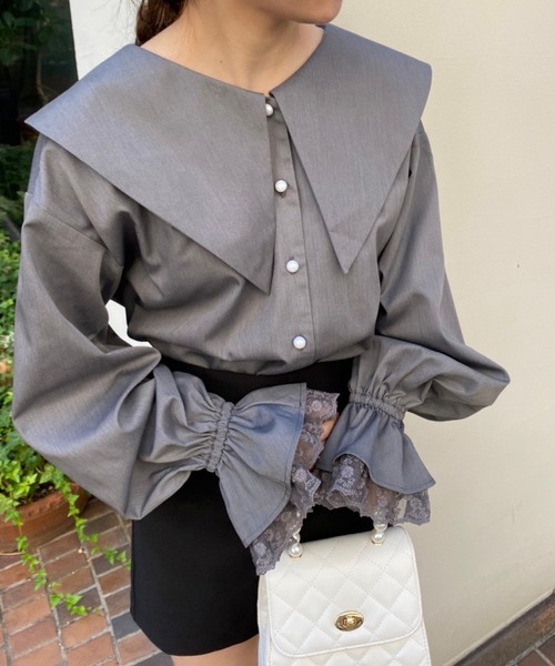 one after another NICE CLAUP（ワンアフターアナザーナイスクラップ）の「着まわし力抜群！トレンドのさんかくビックカラ―ブラウス（シャツ/ブラウス・レディース・オフホワイト/ブラック/杢グレー・FREE）」の4枚目の写真