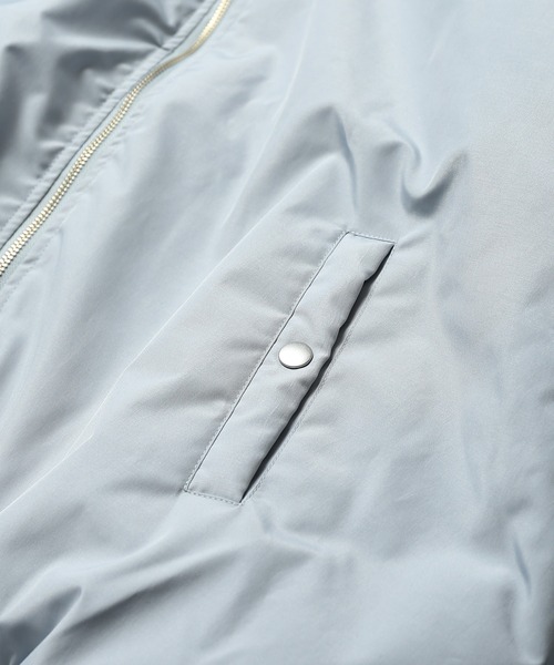 SPINNS（スピンズ）の「ビッグシルエット 中綿MA-1ジャケット（MA-1・メンズ・ブラック/ライトグレー/カーキ・ONESIZE）」の20枚目の写真