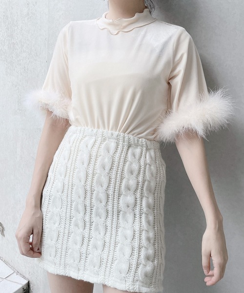 lilLilly（リルリリー）の「ベロアファートップス（Tシャツ/カットソー・レディース・ブラック/ピンク/ブルー/アイボリー・FREE）」の2枚目の写真