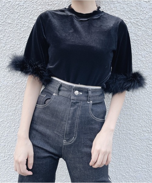 lilLilly（リルリリー）の「ベロアファートップス（Tシャツ/カットソー・レディース・ブラック/ピンク/ブルー/アイボリー・FREE）」の3枚目の写真