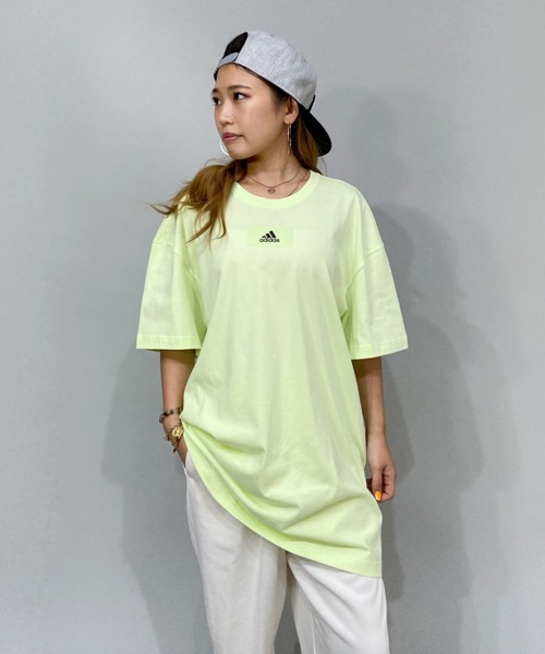セール】adidas/アディダス ビッグシルエット/ワンポイントロゴTシャツ