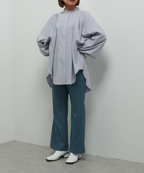 Lui's（ルイス）の「ドビー織ギャザースリーブブラウス（シャツ/ブラウス・レディース・ホワイト/ブラック/ブルーグレー・FREE）」の17枚目の写真