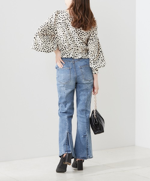 Chico(チコ)の「2wayボレロ風ボリューム袖ブラウス(シャツ/ブラウス・レディース・ホワイト/ブルー/ホワイト系その他2/ブラック系その他2・FREE)」の7枚目の写真