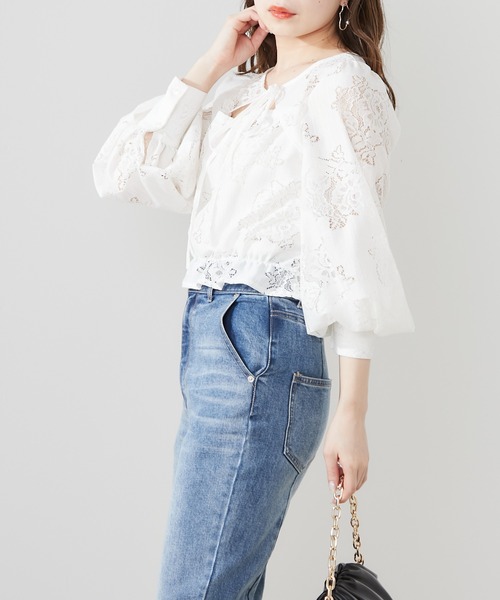 Chico(チコ)の「2wayボレロ風ボリューム袖ブラウス(シャツ/ブラウス・レディース・ホワイト/ブルー/ホワイト系その他2/ブラック系その他2・FREE)」の15枚目の写真