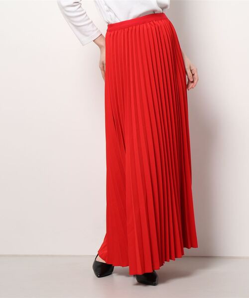 ulu（ウル）の「Original Long pleats skirt（スカート・レディース・ブラック/レッド/アイボリー・FREE）」の3枚目の写真