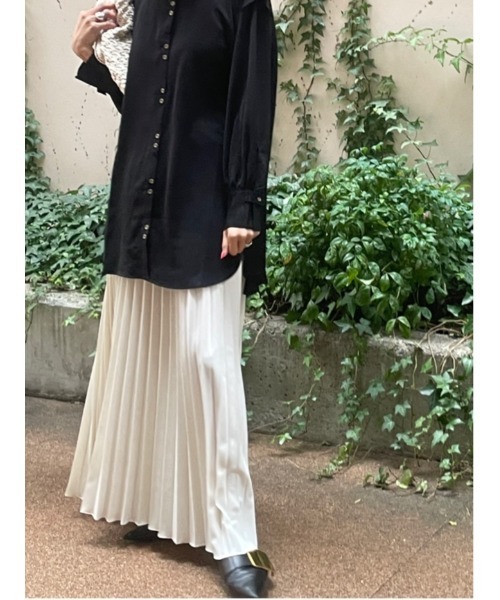 ulu（ウル）の「Original Long pleats skirt（スカート・レディース・ブラック/レッド/アイボリー・FREE）」の15枚目の写真