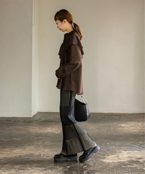 Noble（ノーブル）の「《追加3》シフォンクラシックフリルブラウス