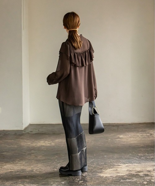 Noble（ノーブル）の「《追加3》シフォンクラシックフリルブラウス◆（シャツ/ブラウス・レディース・ブラック/ベージュ/ブラウン・FREE）」の15枚目の写真