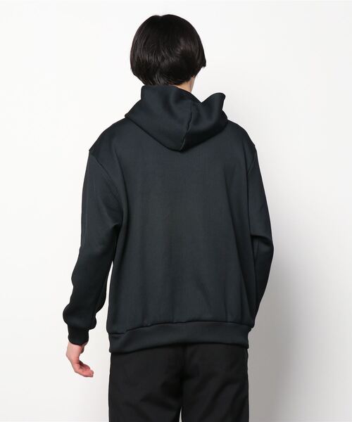 adidas（アディダス）の「アディカラー トレフォイル プリセ パーカー / アディダスオリジナルス（パーカー・メンズ・ブラック/スカイブルー・SMALL/MEDIUM/LARGE/X-LARGE/XX-LARGE/X-SMALL/XXX-LARGE）」の3枚目の写真