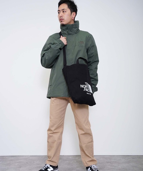 THE NORTH FACE(ザノースフェイス)の「THE NORTH FACE(ザ ノース フェイス) ビッグロゴ トート バッグ(トートバッグ・メンズ・ブラック/カーキ/アイボリー・FREE)」の12枚目の写真