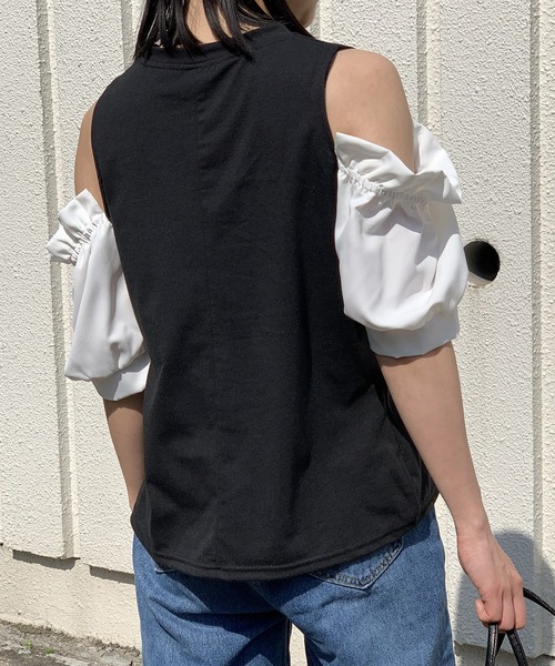 Jewelobe(ジュエローブ)の「異素材オフショルカットトップス(Tシャツ/カットソー・レディース・ホワイト/ブラック・FREE)」の12枚目の写真