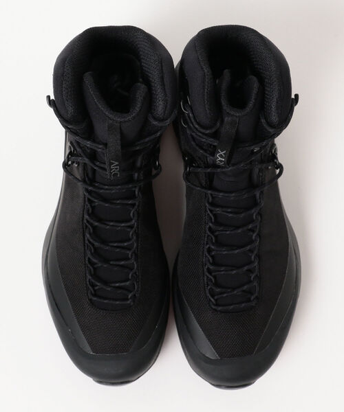ARC'TERYX（アークテリクス）の「ARC’TERYX / Aerios AR mid GORE-TEX（スニーカー・メンズ・ブラック・9.5inch/9inch/8.5inch）」の2枚目の写真