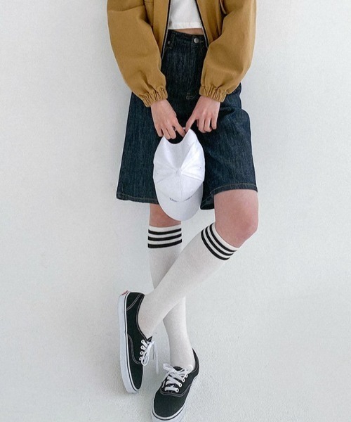 muahmuah（ムーアムーア）の「A'GEM/9 × .kom『muah muah/ムーアムーア』MUAH DENIM WIDE HALF PANTS/ ワイドデニム ハーフパンツ（デニムパンツ・レディース・ブラック/ブルー・S/M）」の21枚目の写真